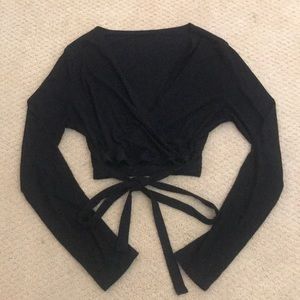 Wrap front tie top